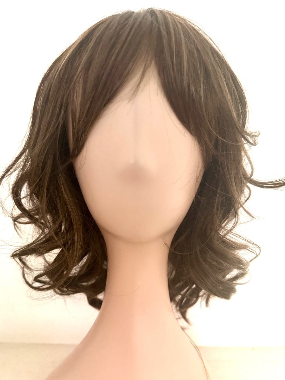 Belle Tress Granada Wig in Coolest Ash Brown R. NWT